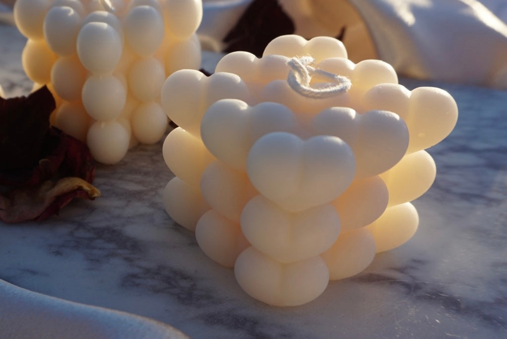 HEART BUBBLE CANDLE
