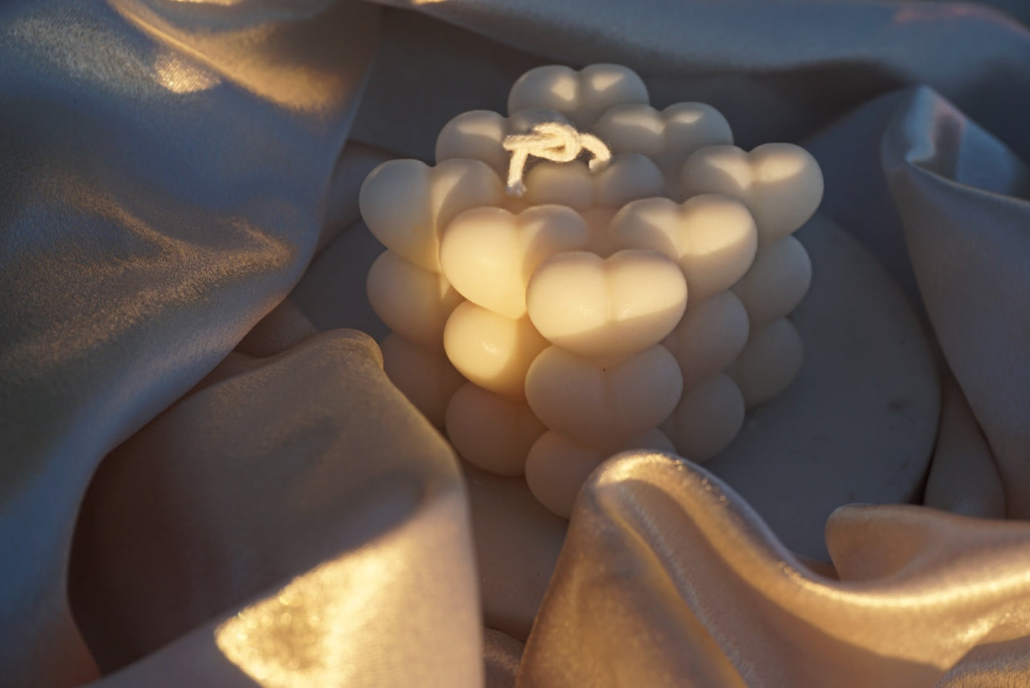 HEART BUBBLE CANDLE