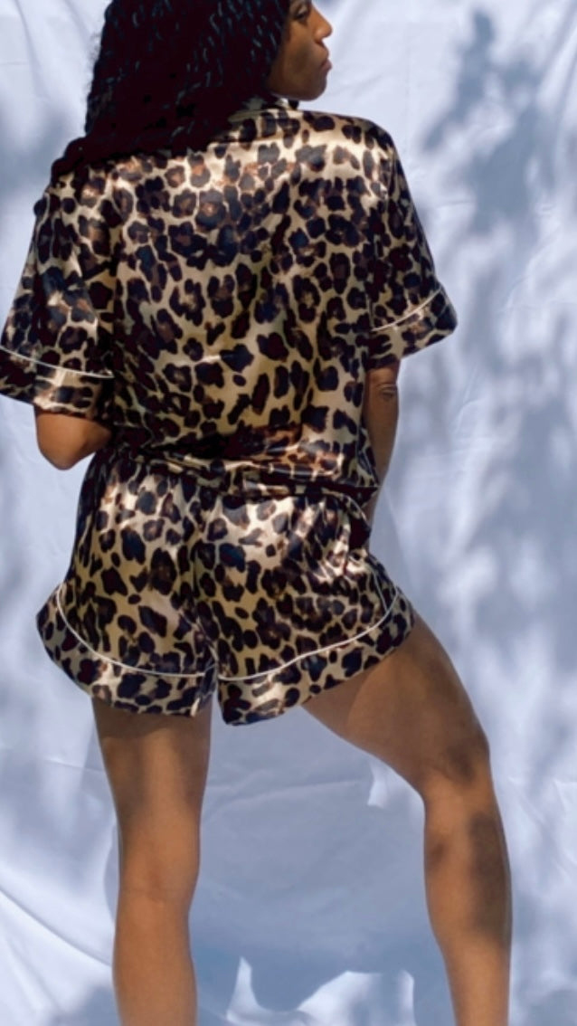 Imani silky lounge (short set)