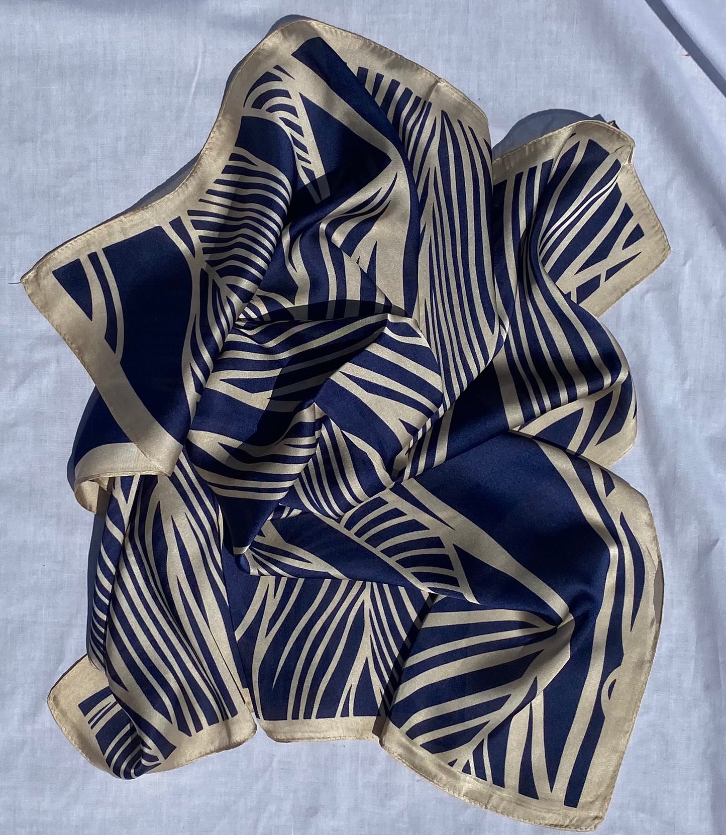Silky scarf (Denim and Cream)